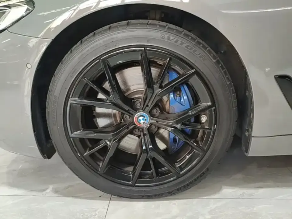 BMW 5 Series (Import)