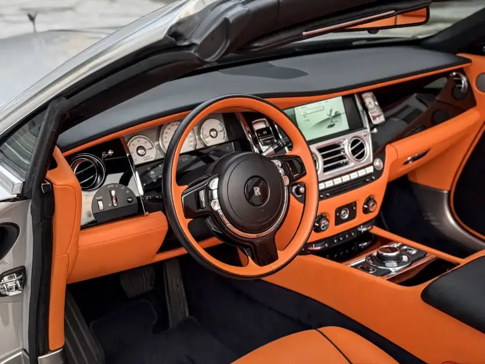 Rolls-Royce Dawn