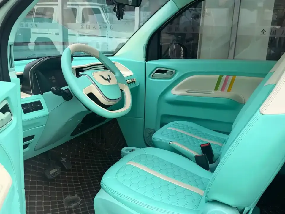 Wuling MINIEV