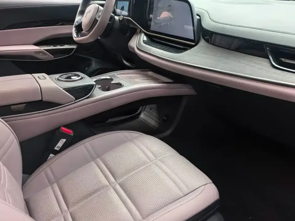 Hongqi Hongqi Tiangong 08
