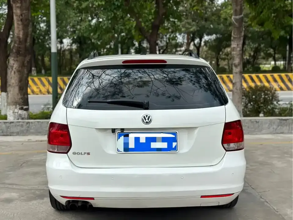 Volkswagen Golf (Import)