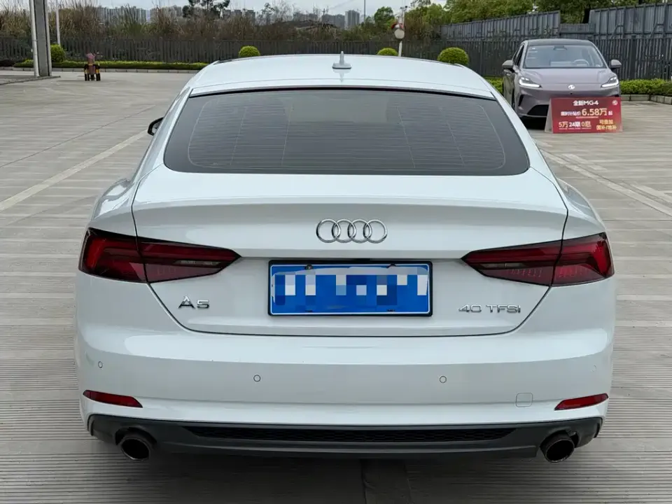 Audi A5 (Import)