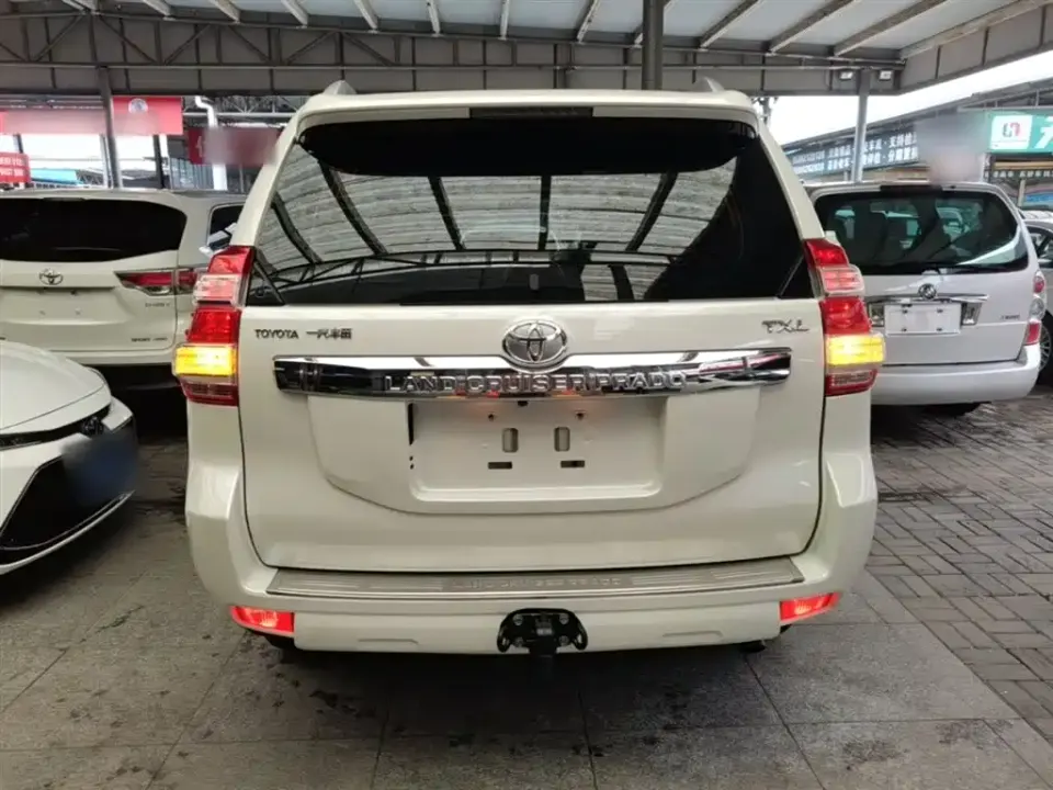 Toyota Prado
