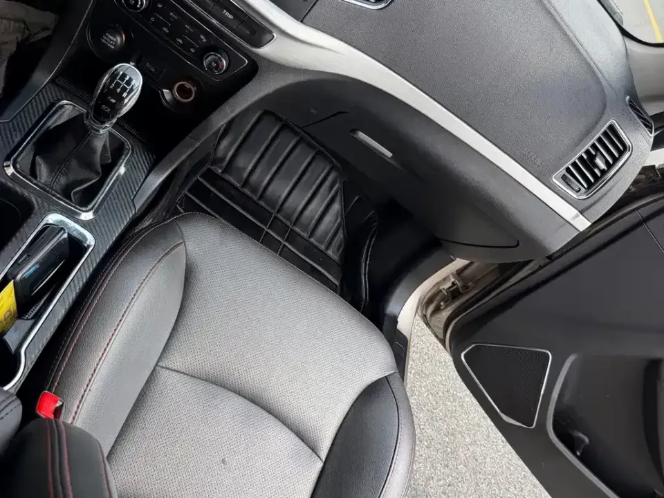 Geely Vision