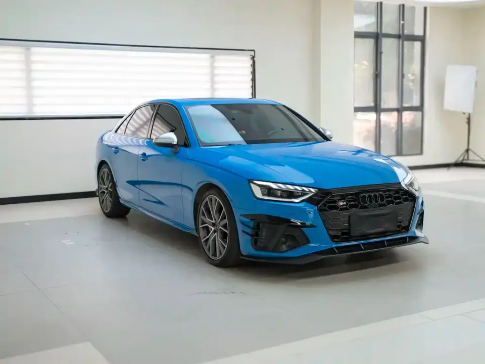 Audi S4