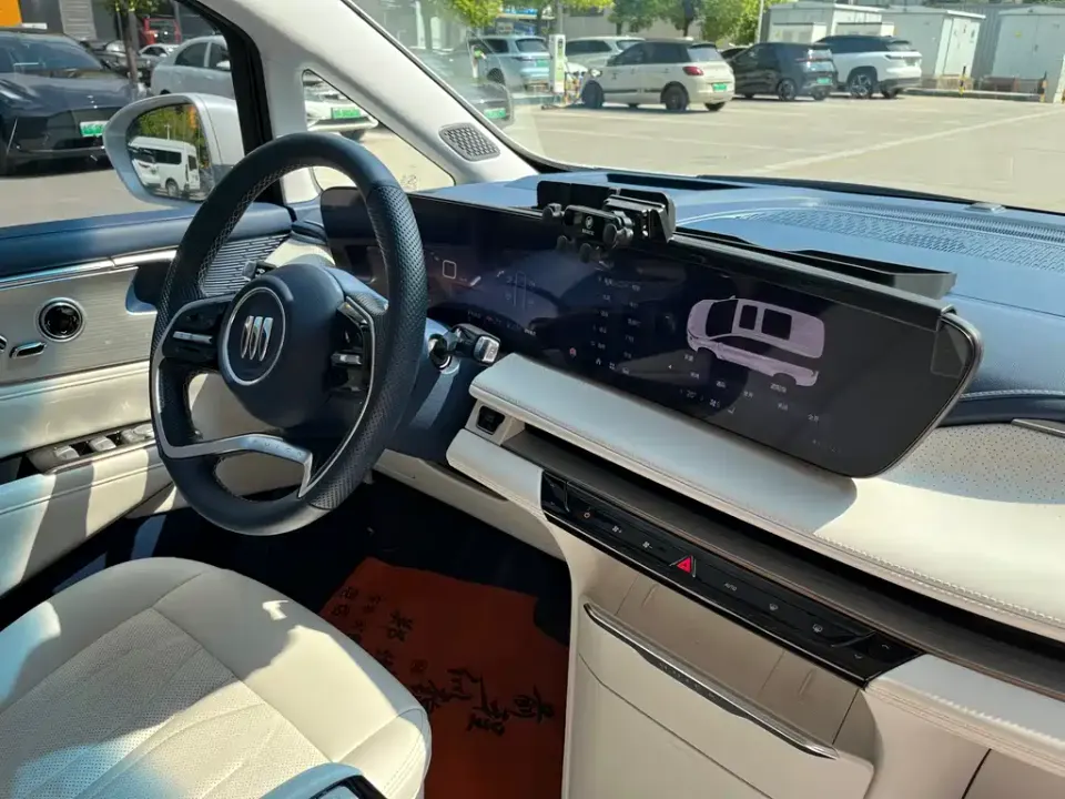 Buick GL8 Hybrid