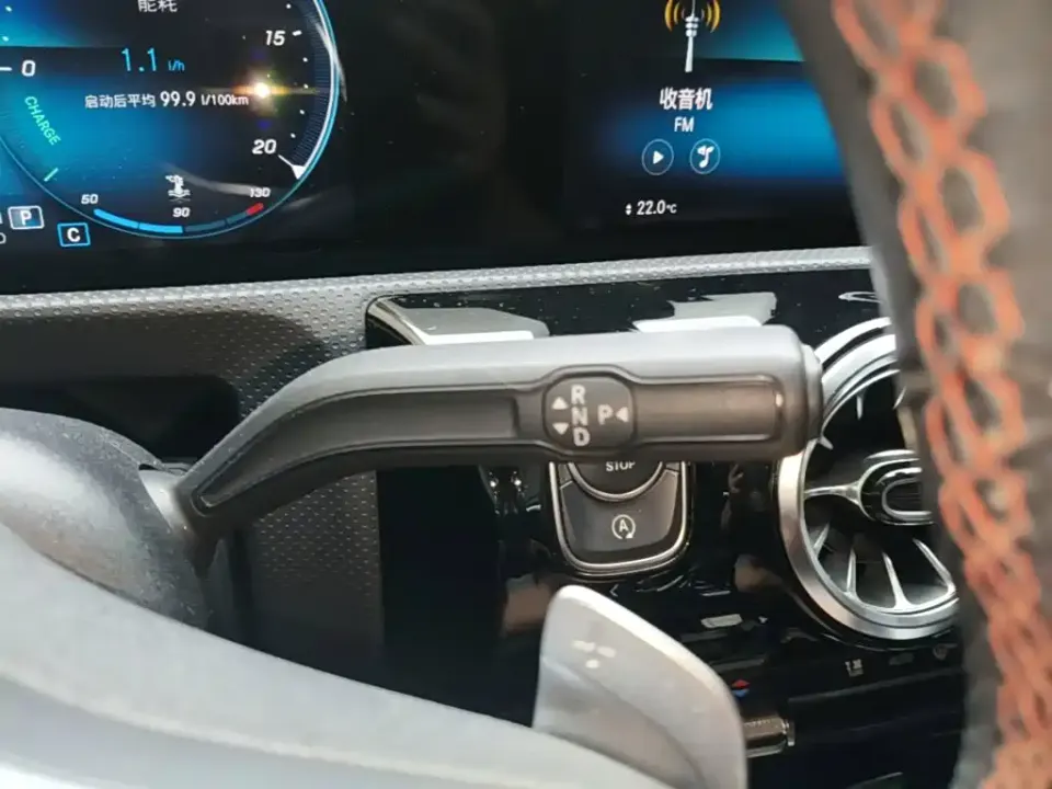 Mercedes-Benz CLA (Import)