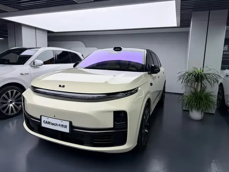 Li Li L7