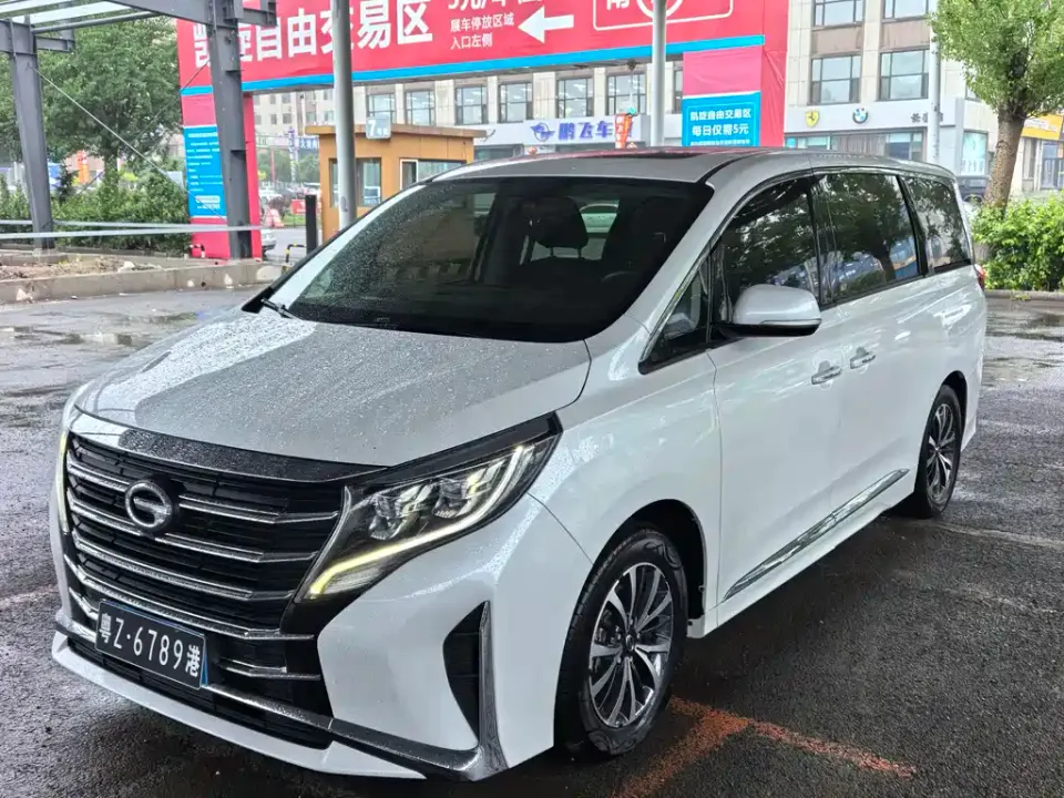 GAC Trumpchi M8