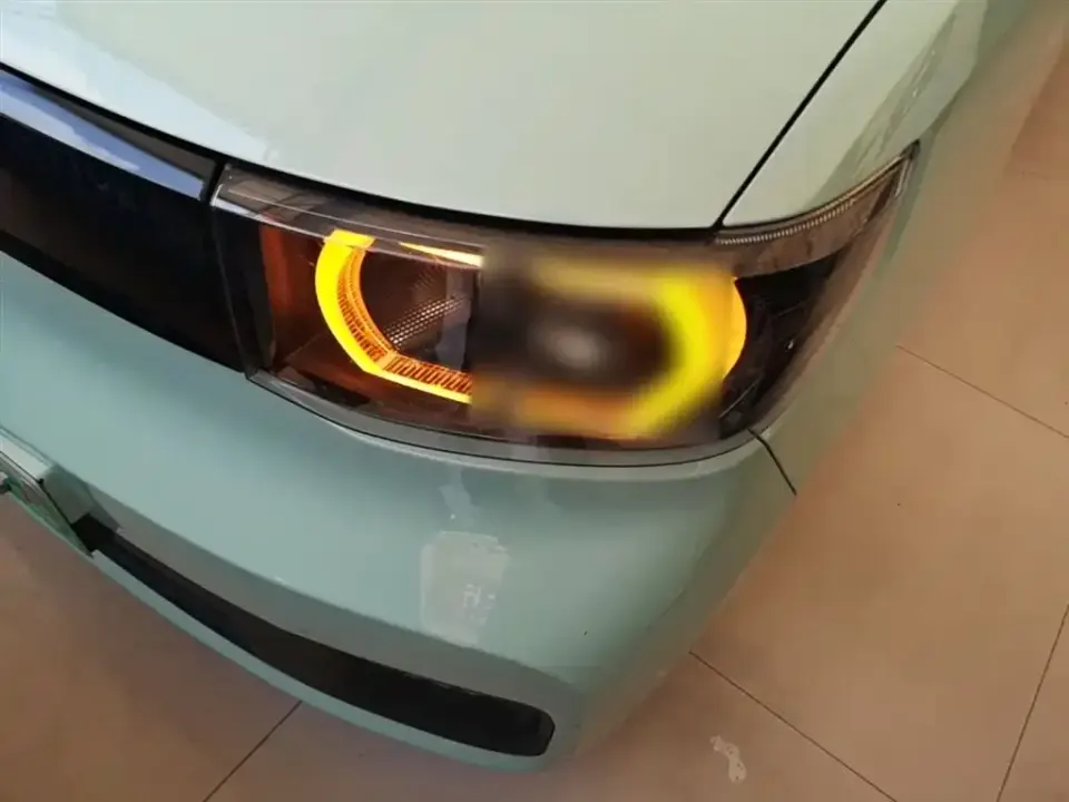 Wuling MINIEV