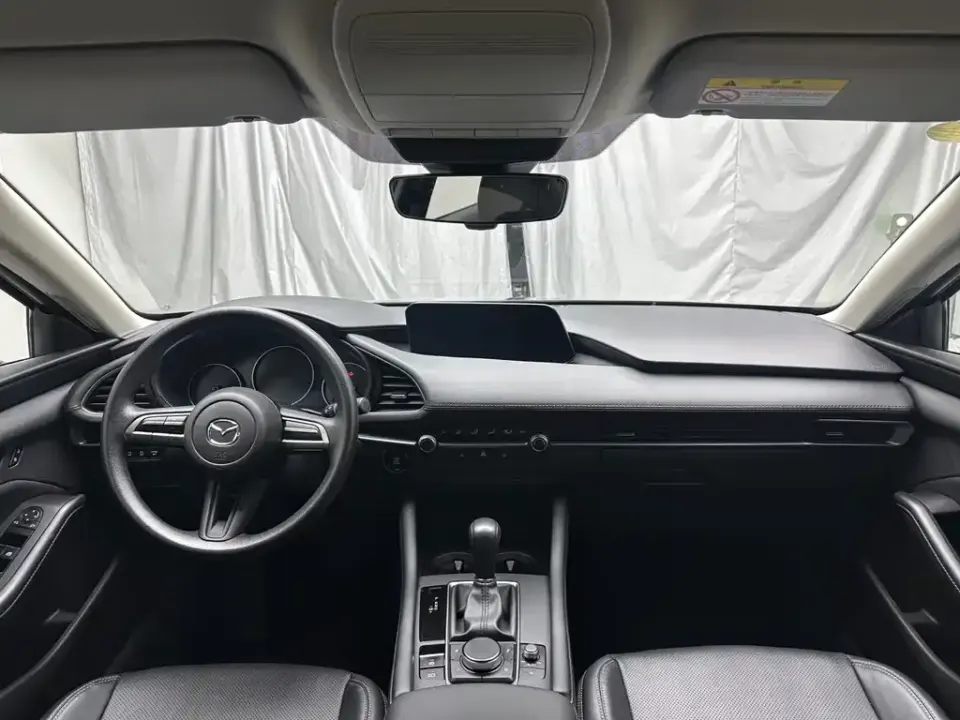 Mazda 3 Axela