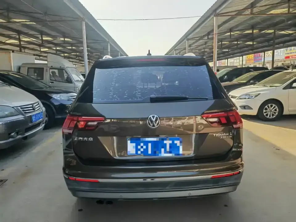Volkswagen Tiguan L