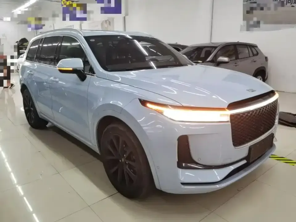 Li Li ONE