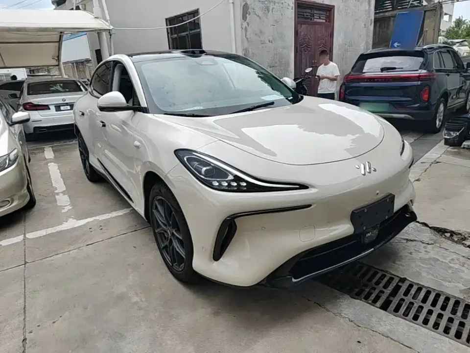 IM Motors IM LS6