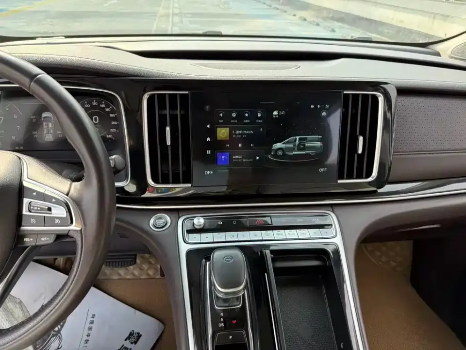 GAC Trumpchi M8