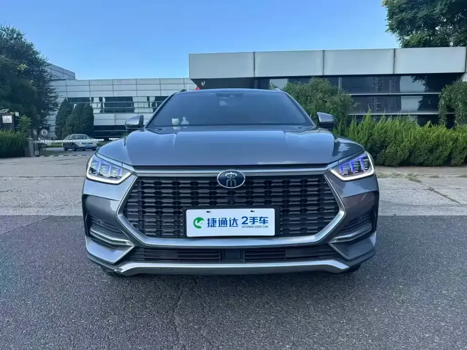 BYD PLUS