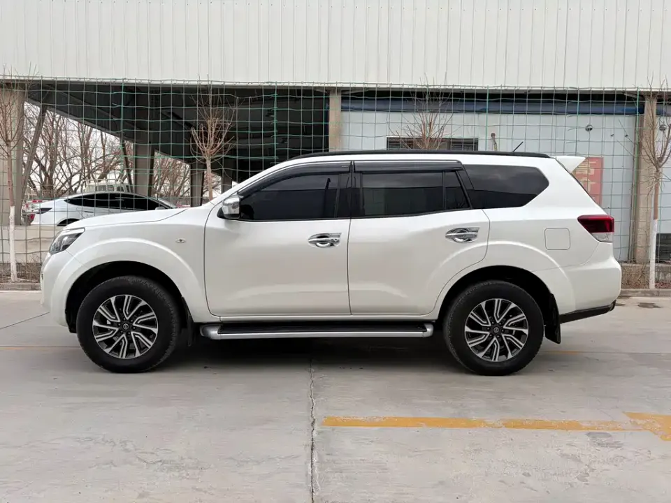 Nissan Terra