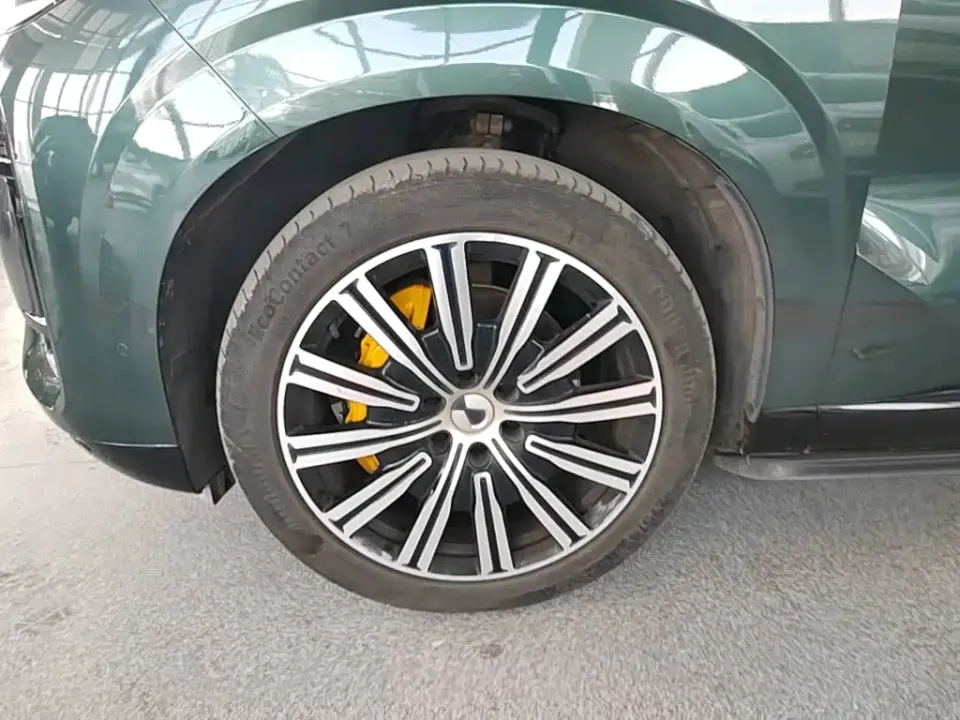 Denza Denza N9