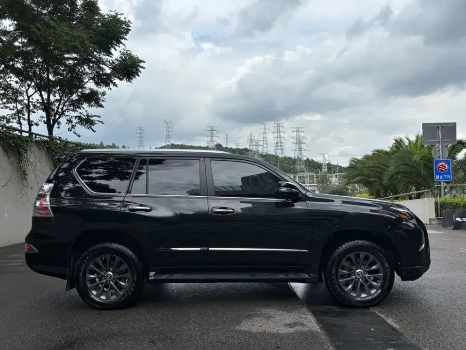 Lexus GX