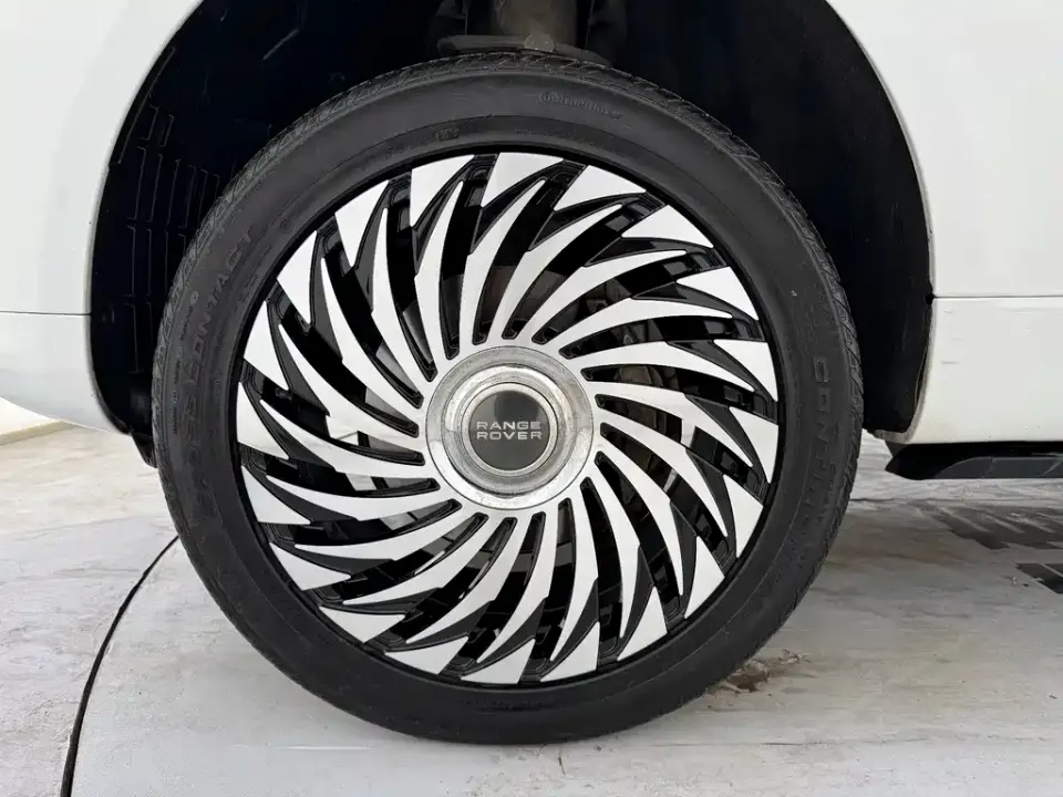 Land Rover Sport