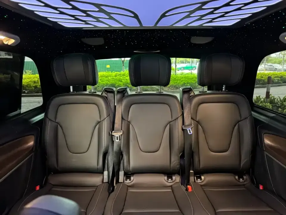 Mercedes-Benz V-Class
