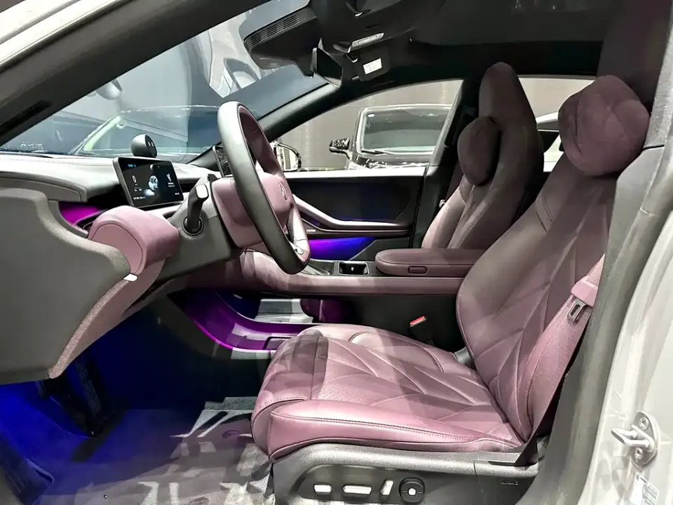 Nio ET5T