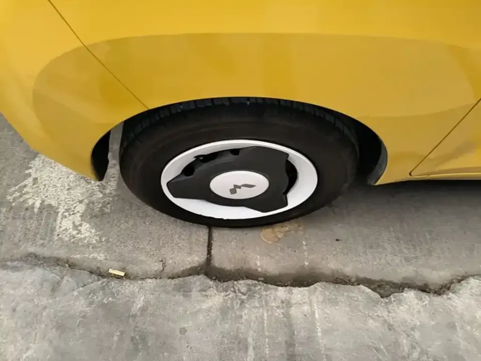 Wuling MINIEV