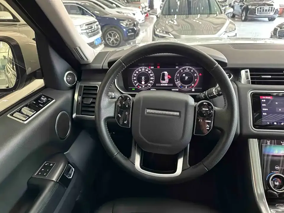 Land Rover Sport