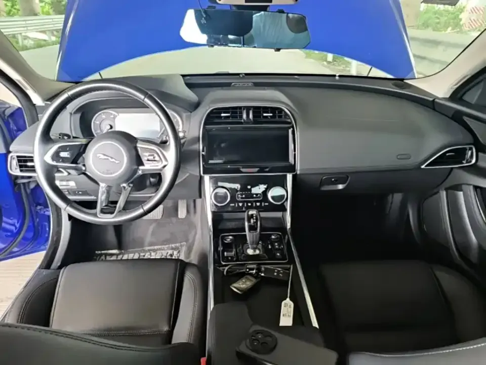 Jaguar XEL