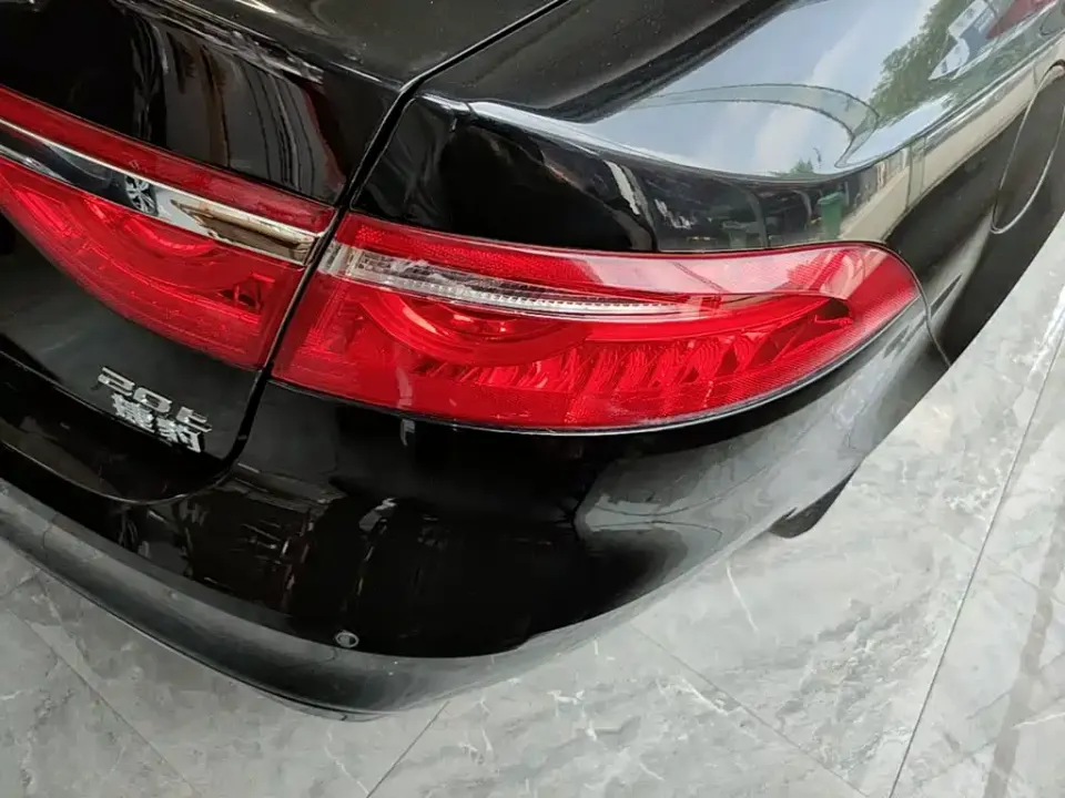 Jaguar XFL