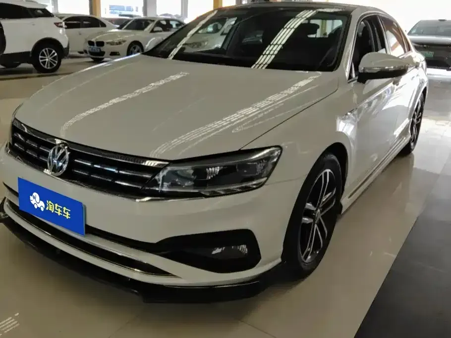 Volkswagen Lamando