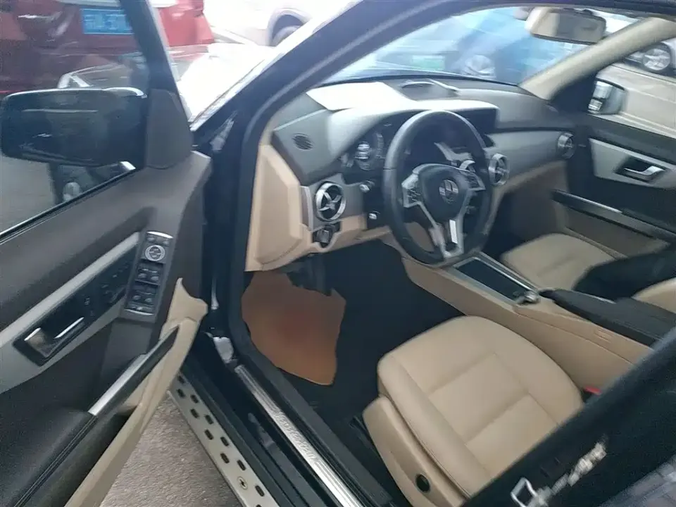 Mercedes-Benz GLK-Class
