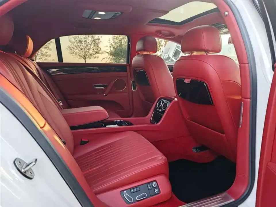 Bentley Flying Spur