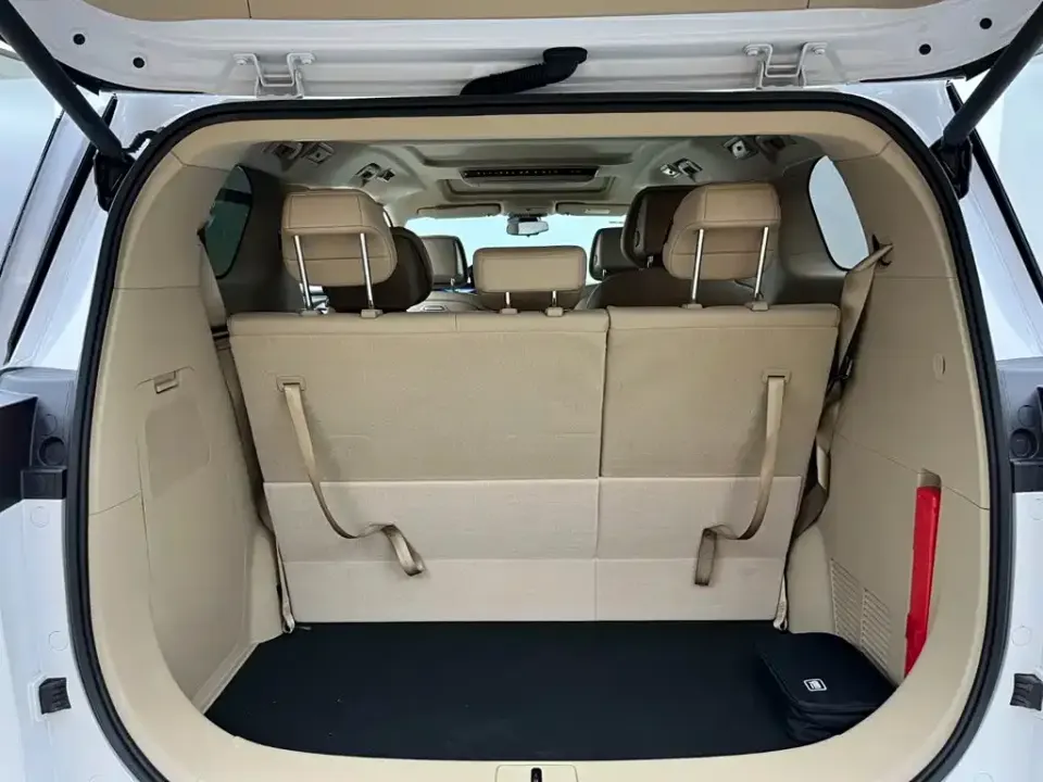 Buick GL8 Hybrid