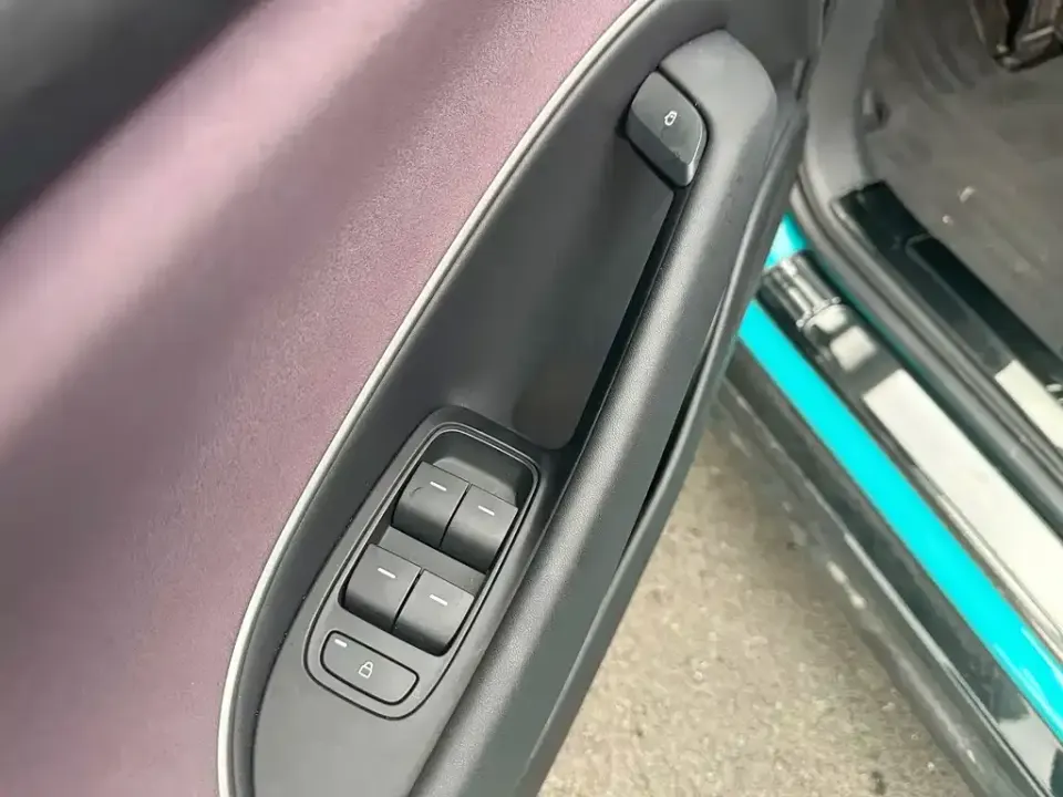 Xiaomi SU7