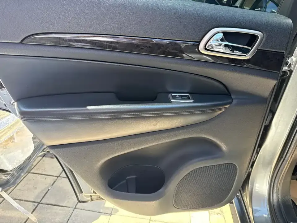 Jeep Grand Cherokee (Import)