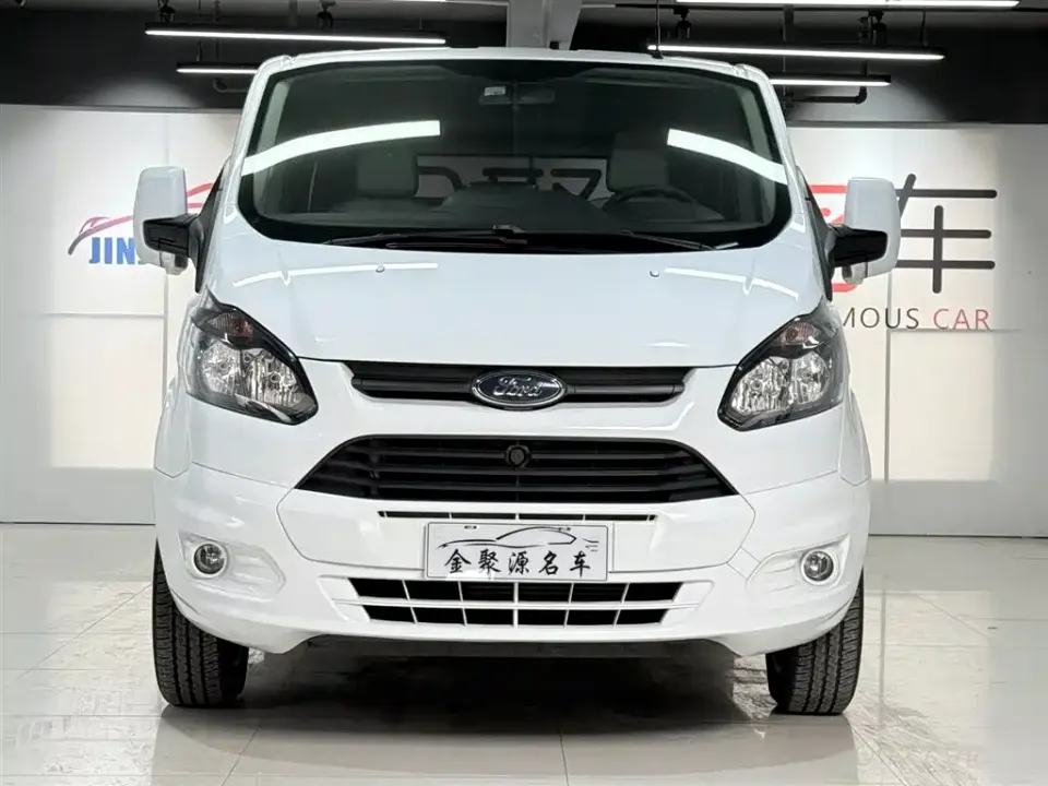 Ford Tourneo