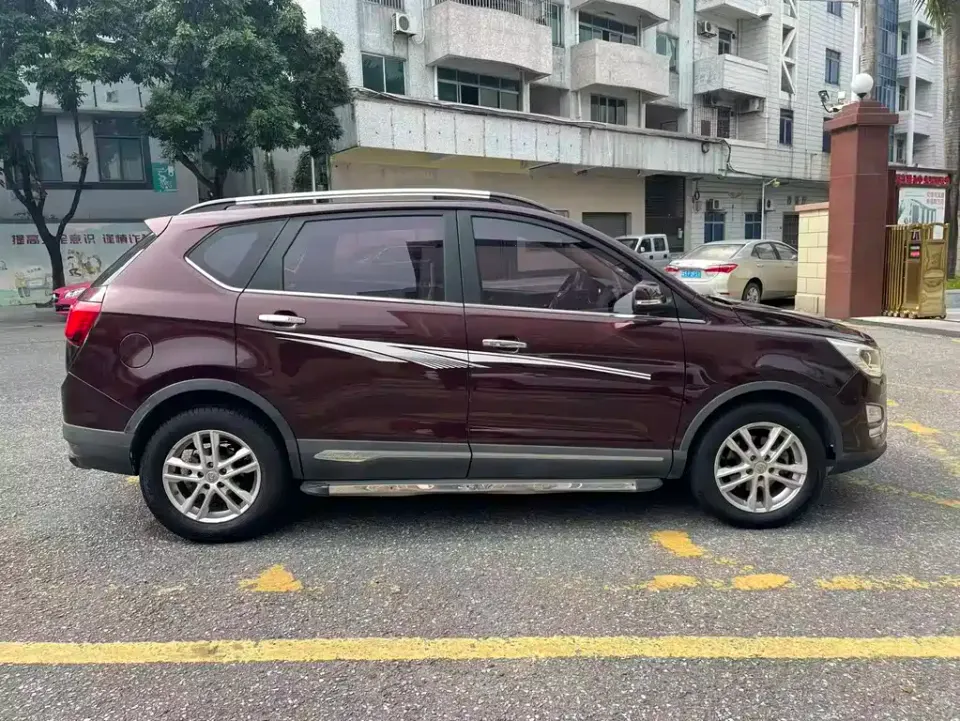 Baojun 560