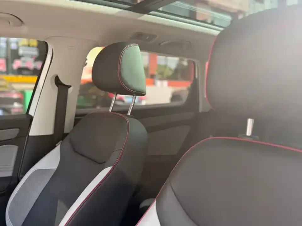Jetta VS7