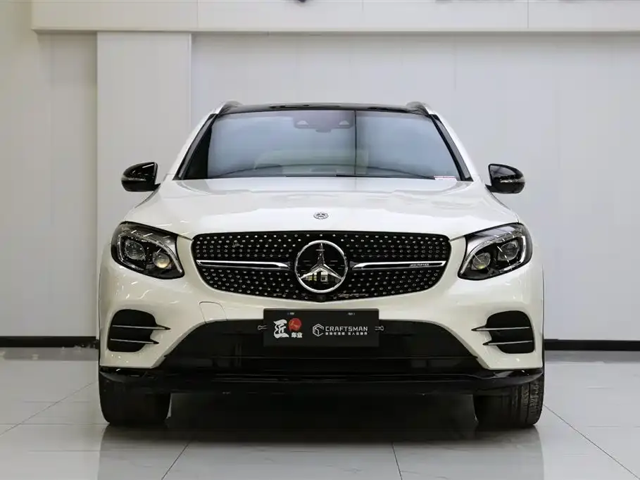 Mercedes-Benz GLC AMG
