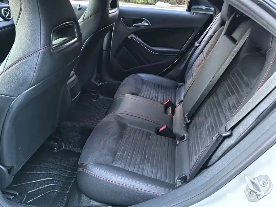 Mercedes-Benz CLA (Import)
