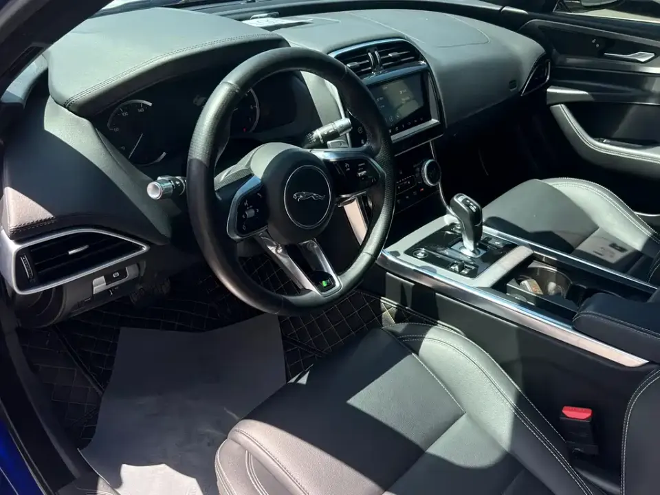 Jaguar XEL