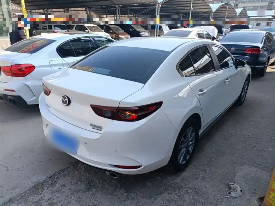 Mazda 3 Axela