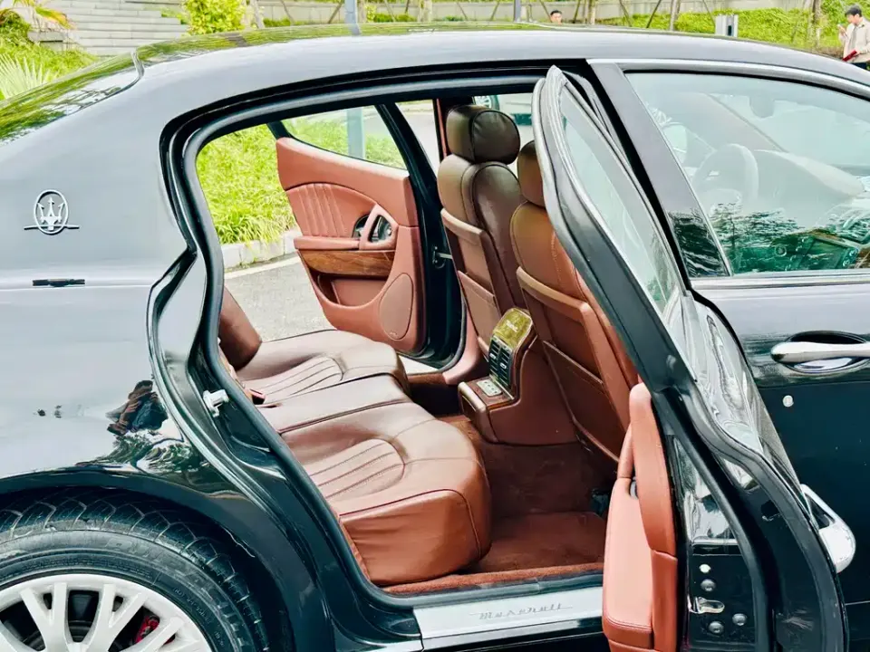 Maserati Quattroporte