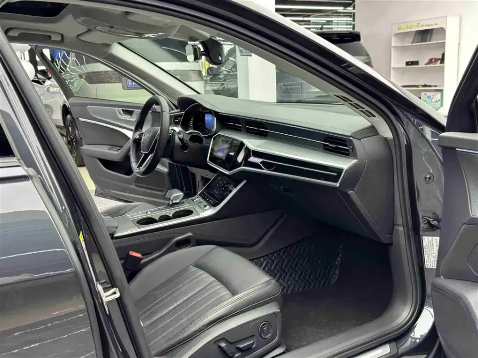 Audi A6 (Import)