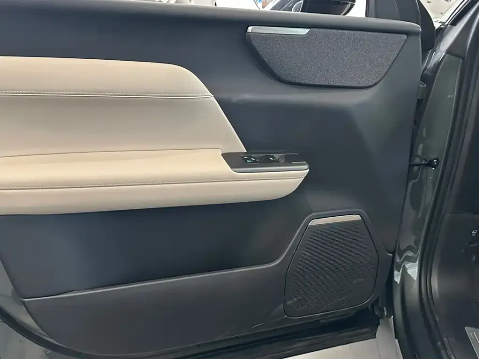 Volvo XC70 PHEV