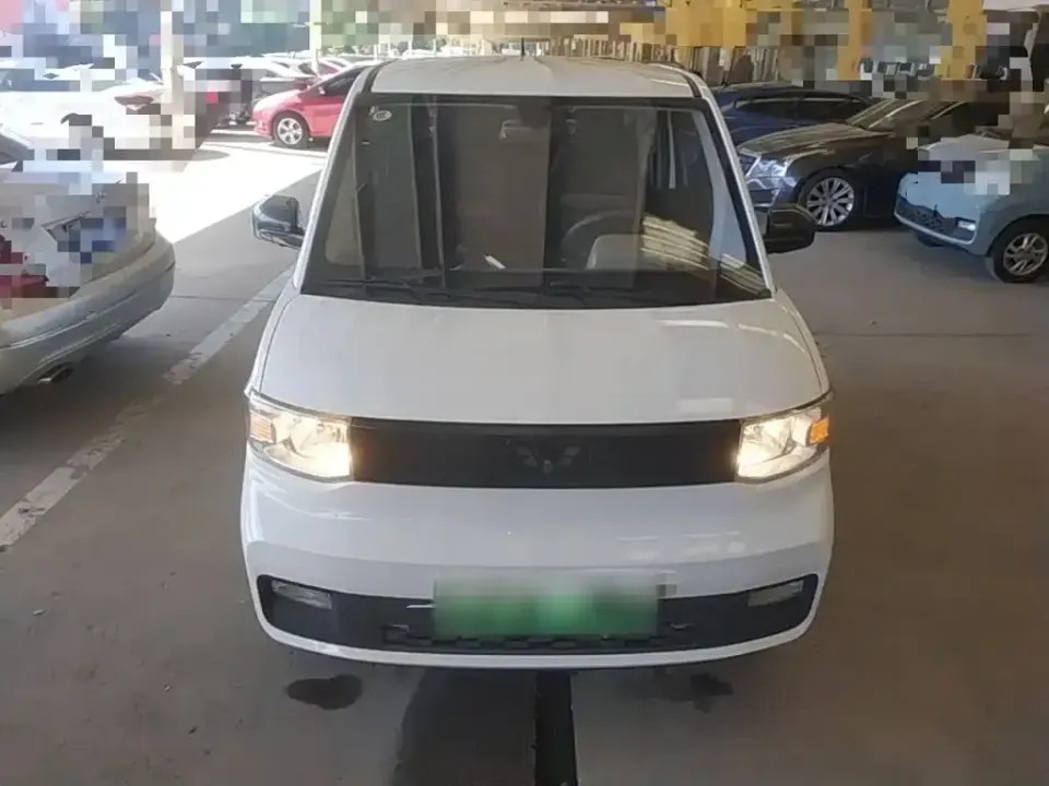 Wuling MINIEV