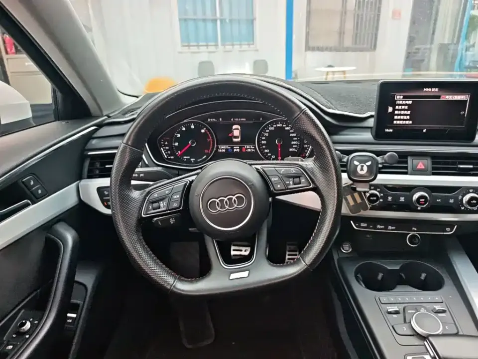Audi A4L