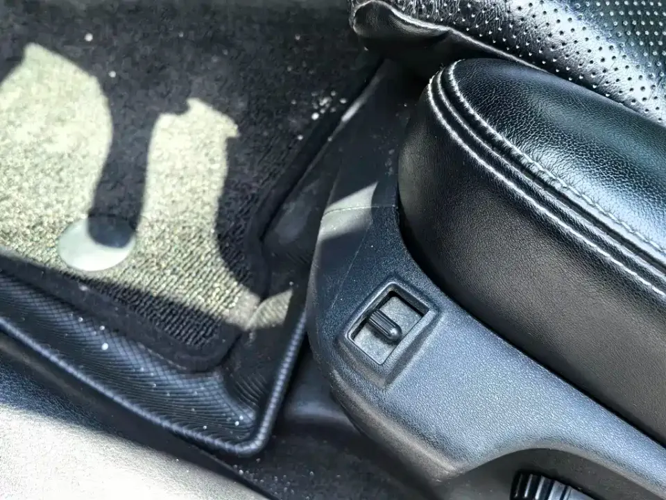 Infiniti Q50L