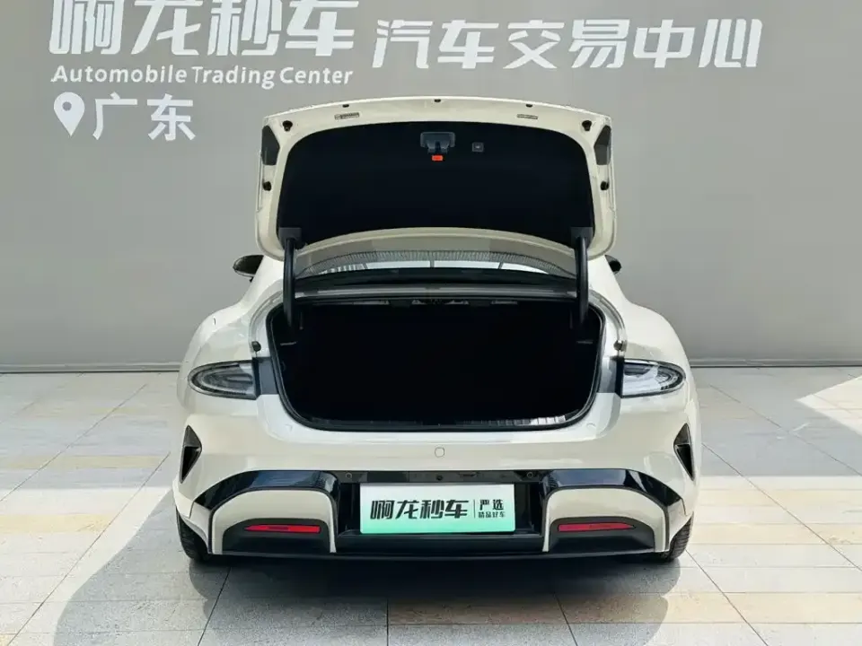 Xiaomi SU7